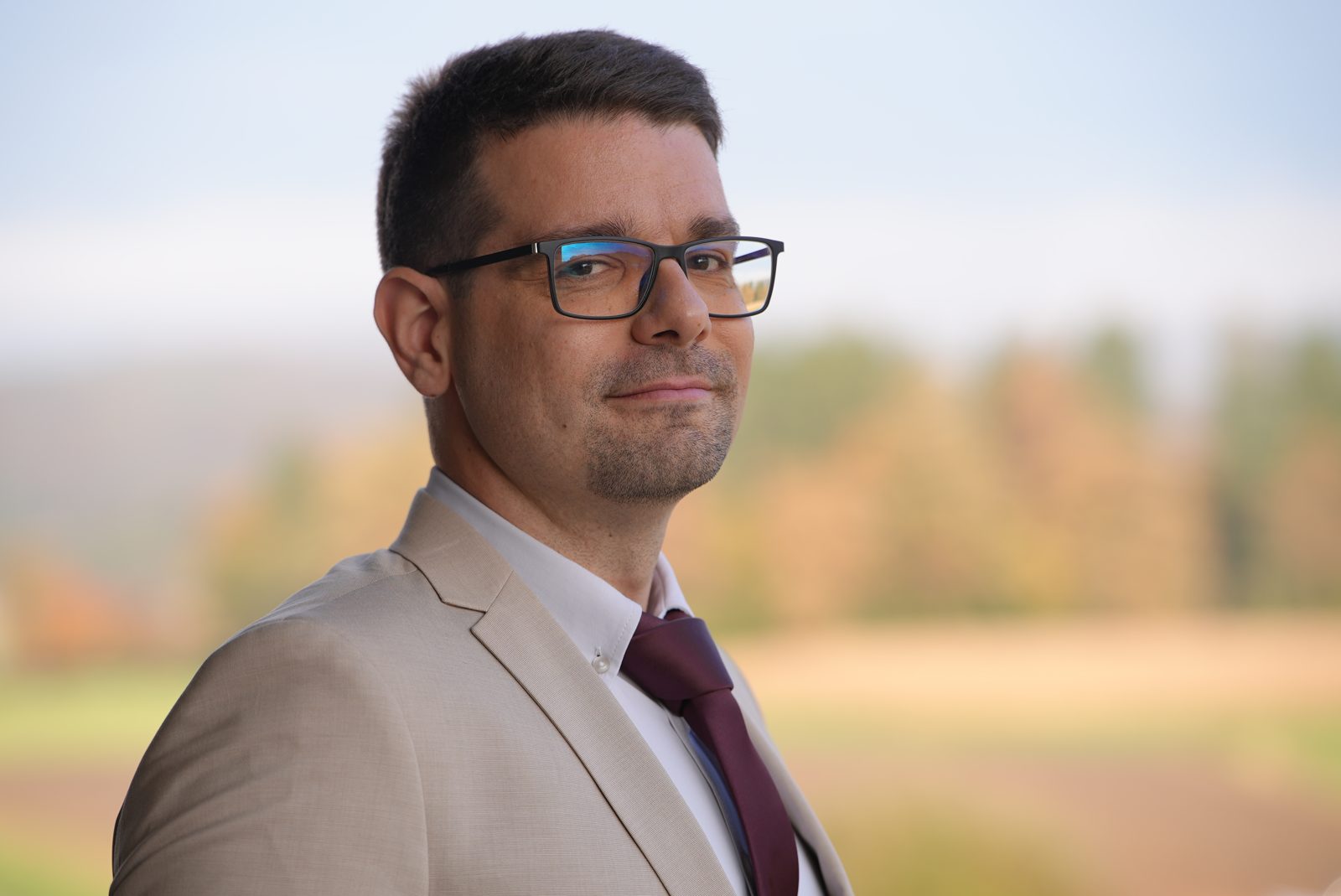 izr. prof. dr. Matevž Pesek